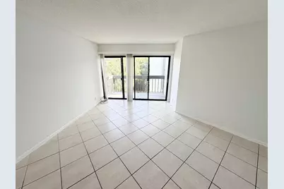1950 N Congress Avenue #404, West Palm Beach, FL 33401 - Photo 5