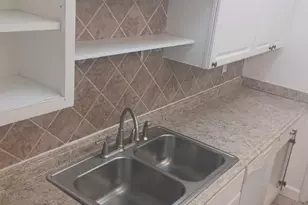 7336 SW 8th Ct, North Lauderdale, FL 33068 - Photo 9