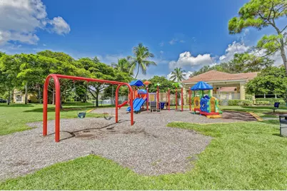 1084 Aspri Way, Riviera Beach, FL 33418 - Photo 67