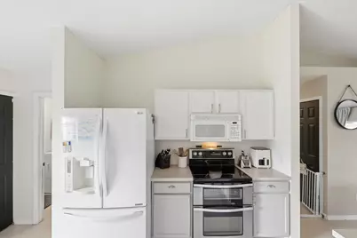 6208 NW Kukui Court, Port Saint Lucie, FL 34983 - Photo 11