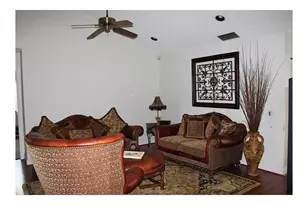 2330 Columbia, Weston, FL 33326 - Photo 3