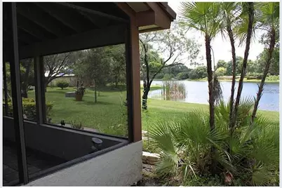 2330 Columbia, Weston, FL 33326 - Photo 5