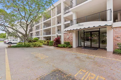 2900 N Palm Aire Drive #106, Pompano Beach, FL 33069 - Photo 9