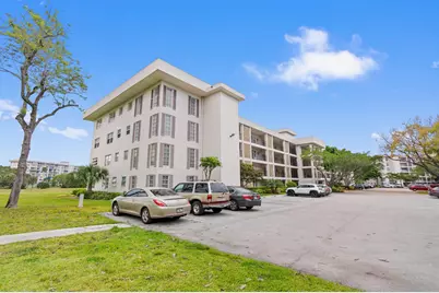 2900 N Palm Aire Drive #106, Pompano Beach, FL 33069 - Photo 3