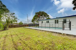 840 Bradley St, West Palm Beach, FL 33405 - Photo 3