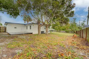 840 Bradley St, West Palm Beach, FL 33405 - Photo 29