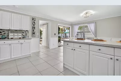 8444 Linden Way, Greenacres, FL 33467 - Photo 11