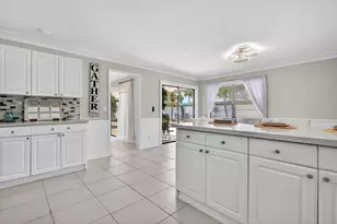 8444 Linden Way, Greenacres, FL 33467 - Photo 11