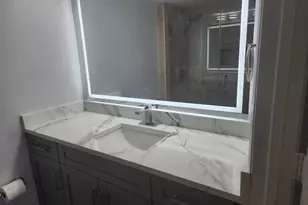 2494 Centergate Dr, Miramar, FL 33025 - Photo 37