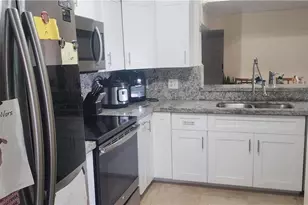 2494 Centergate Dr, Miramar, FL 33025 - Photo 5