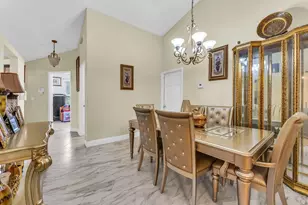 143 W Tara Lakes Dr Dr W, Boynton Beach, FL 33436 - Photo 23