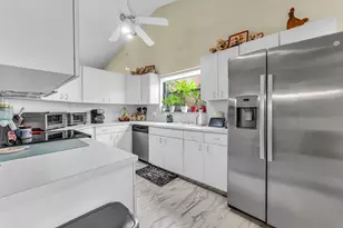 143 W Tara Lakes Dr Dr W, Boynton Beach, FL 33436 - Photo 27