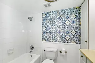 2950 N Palm Aire Dr, Pompano Beach, FL 33069 - Photo 15