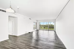 2950 N Palm Aire Dr, Pompano Beach, FL 33069 - Photo 21