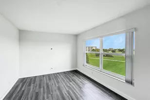 2950 N Palm Aire Dr, Pompano Beach, FL 33069 - Photo 25