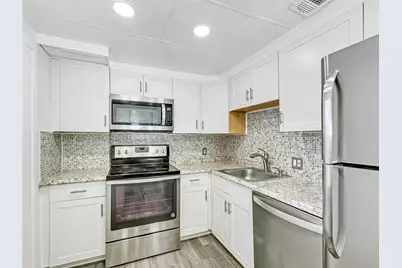 2950 N Palm Aire Drive #506, Pompano Beach, FL 33069 - Photo 5