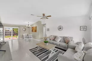 721 SW 79th Ave, North Lauderdale, FL 33068 - Photo 3