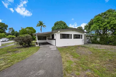 17551 NE 5th Avenue, North Miami Beach, FL 33162 - Photo 3