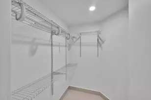 17551 NE 5th Ave, North Miami Beach, FL 33162 - Photo 25