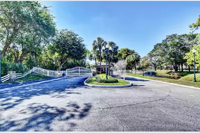 4200 Grove Park Lane, Boynton Beach, FL 33436 - Photo 45