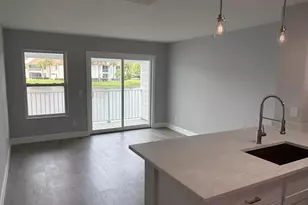182 Cypress Point Dr, Palm Beach Gardens, FL 33418 - Photo 11