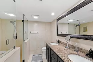 4200 N Ocean Dr, Singer Island, FL 33404 - Photo 13