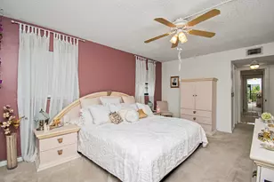 23370 N Carolwood Ln N, Boca Raton, FL 33428 - Photo 17