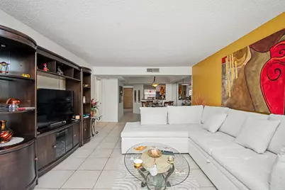 23370 N Carolwood Lane N #409, Boca Raton, FL 33428 - Photo 7