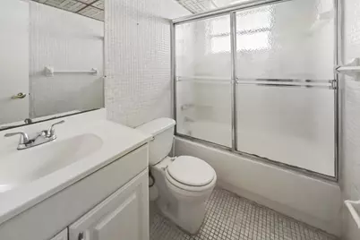 6215 W 20th Avenue #403, Hialeah, FL 33012 - Photo 9