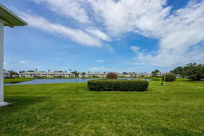 360 Grove Isle Circle, Vero Beach, FL 32962 - Photo 39
