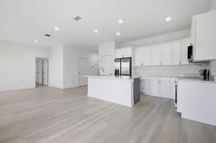 3031 NE Beechwood Cir, Labelle, FL 33935 - Photo 5