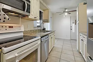 6309 Summer Sky Ln, Greenacres, FL 33463 - Photo 9