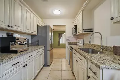 6309 Summer Sky Lane, Greenacres, FL 33463 - Photo 9