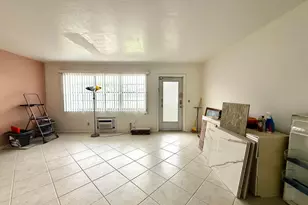 343 Chatham Q, West Palm Beach, FL 33417 - Photo 3