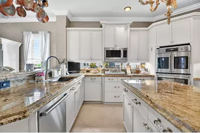 611 Edgebrook Lane, Royal Palm Beach, FL 33411 - Photo 11