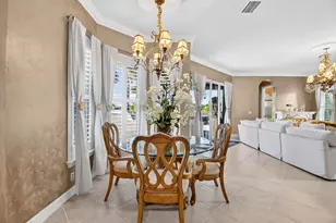 611 Edgebrook Ln, Royal Palm Beach, FL 33411 - Photo 25