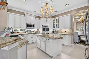 611 Edgebrook Ln, Royal Palm Beach, FL 33411 - Photo 9