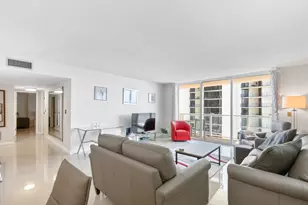 5440 N Ocean Dr, Riviera Beach, FL 33404 - Photo 15