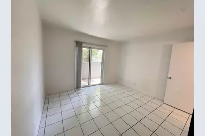 1100 S Lake Drive #9, Lantana, FL 33462 - Photo 5