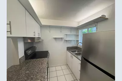 1100 S Lake Drive #9, Lantana, FL 33462 - Photo 3