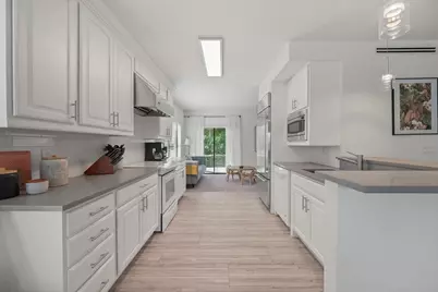 11355 Pond View Drive #D104, Wellington, FL 33414 - Photo 11