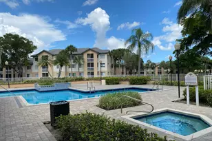9899 Westview Dr, Coral Springs, FL 33076 - Photo 11