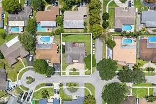 8350 NW 23rd St, Pembroke Pines, FL 33024 - Photo 35