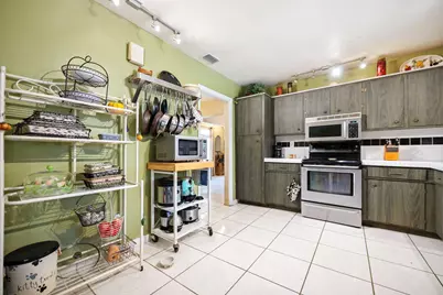 8350 NW 23rd Street, Pembroke Pines, FL 33024 - Photo 7
