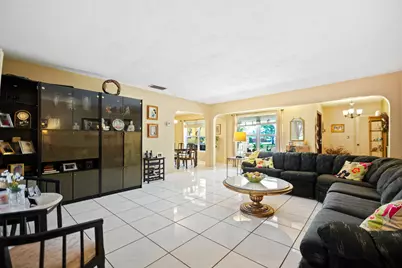 8350 NW 23rd Street, Pembroke Pines, FL 33024 - Photo 5