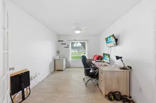 145 Roycourt Circle, Royal Palm Beach, FL 33411 - Photo 17