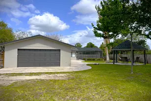 202 SW Crescent Ave, Port Saint Lucie, FL 34984 - Photo 31