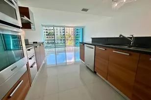 2950 NE 188th Street NE, Aventura, FL 33180 - Photo 17