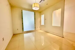 2950 NE 188th Street NE, Aventura, FL 33180 - Photo 9