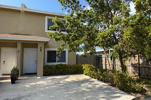 1185 NE 111th St, Miami, FL 33161 - Photo 1